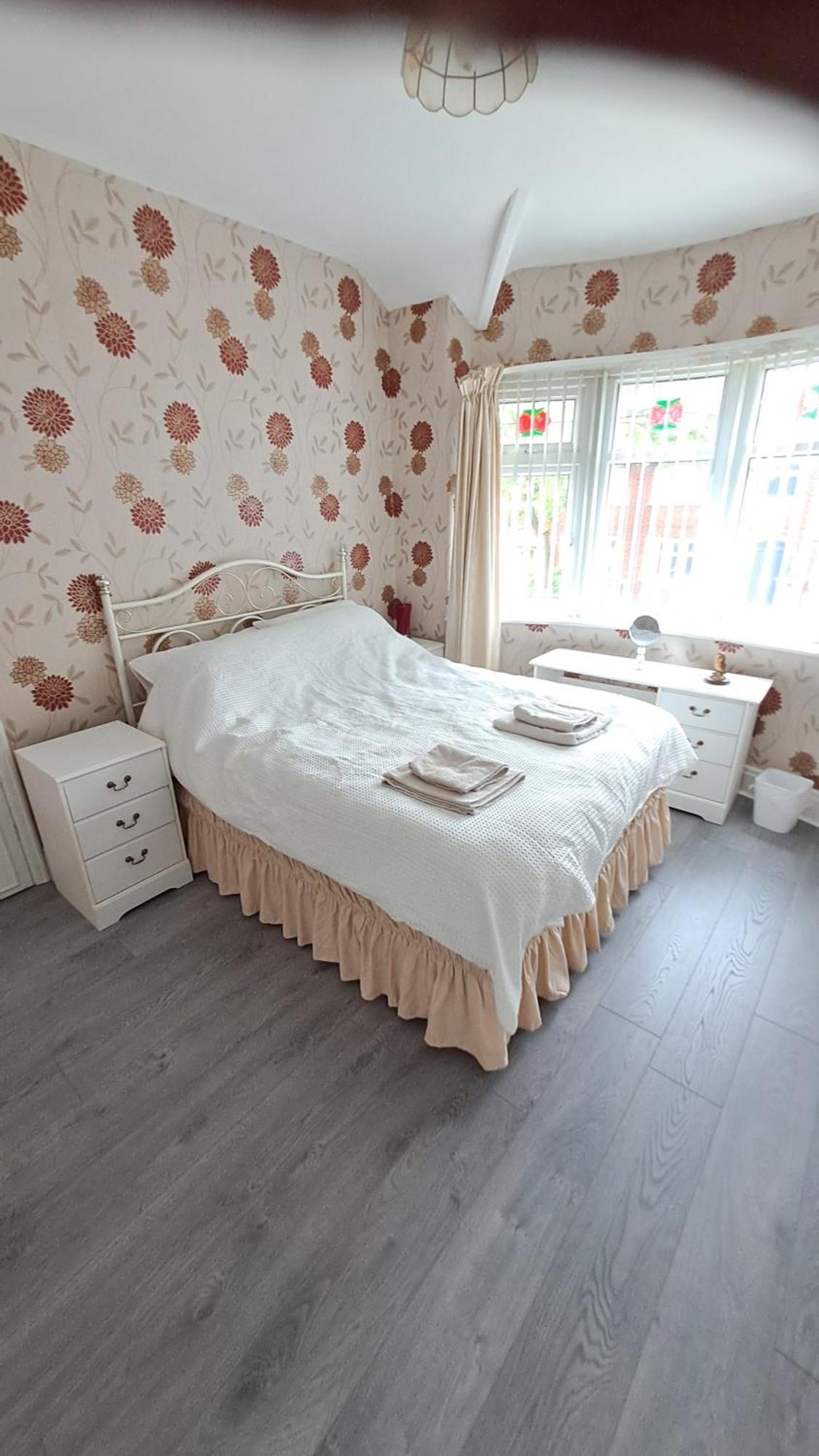 Dalton House - Three Bedroom Property Stretford Free Parking Near The Trafford Centre Манчестер Екстер'єр фото